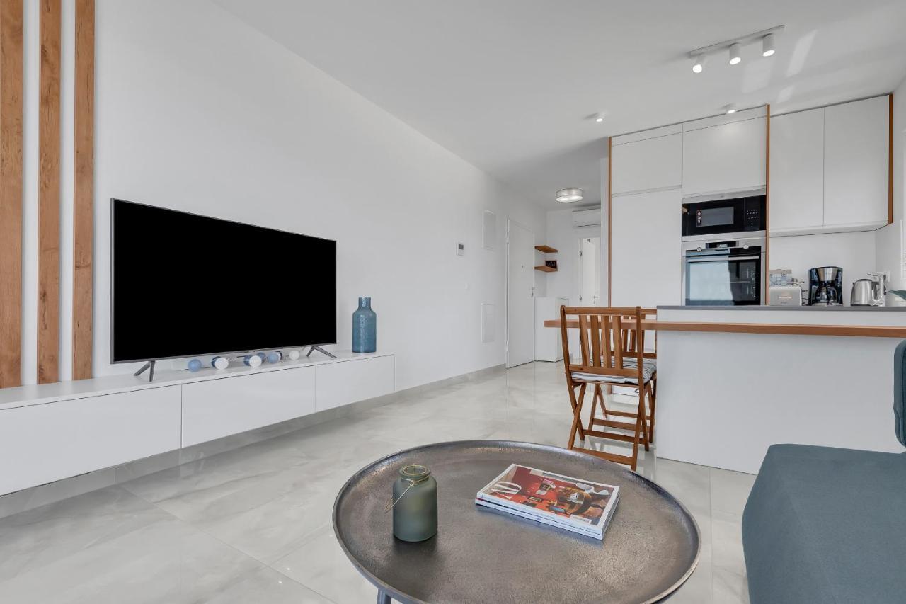 Apartment Nizza Макарська Екстер'єр фото